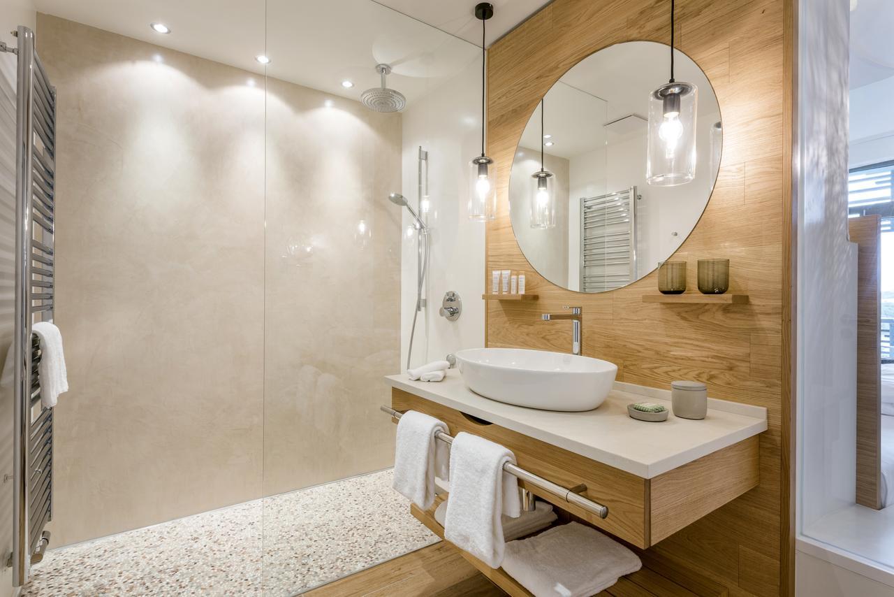 Seezeitlodge Hotel & Spa Gonnesweiler ภายนอก รูปภาพ