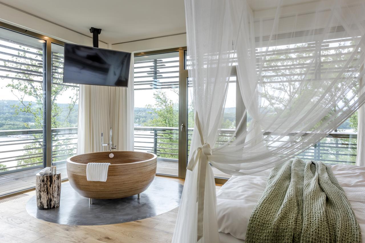 Seezeitlodge Hotel & Spa Gonnesweiler ภายนอก รูปภาพ